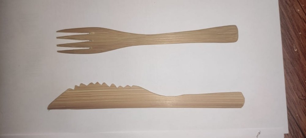 FOLKS HANDCRAFTS 4 Reusable Bamboo Cutlery Set, For Restaurant img