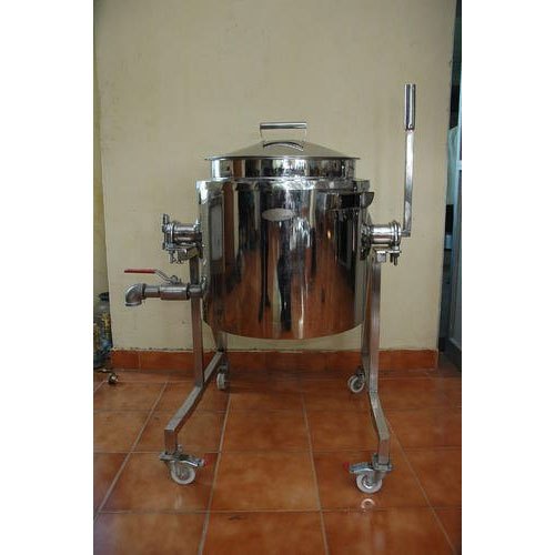 Silver Stainless Steel Bulk Cooker for Restaurant, Capacity: 50 L