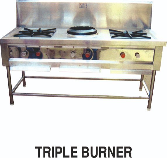 Sakthi LPG Three Burner Cooking Range
