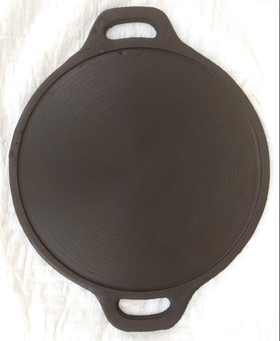 Black Cast Iron Grinding / Polished Tava, For Home, Round