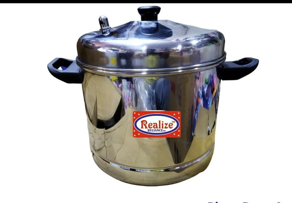 Realize Round Stainless Steel IDLY Cooker welding