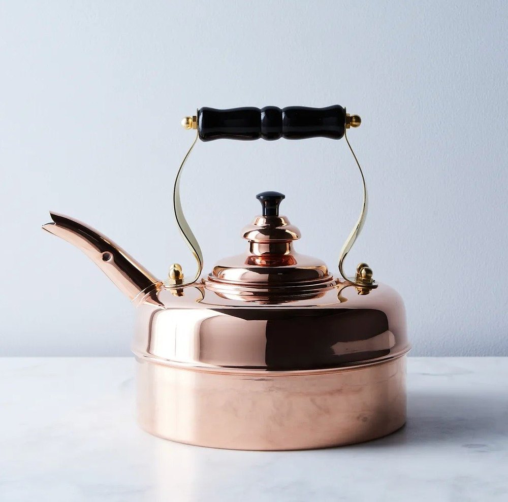 Round Plain Copper Kettle, For Hotel Ware Item, Size: Height- 23cm X Diameter- 20cm