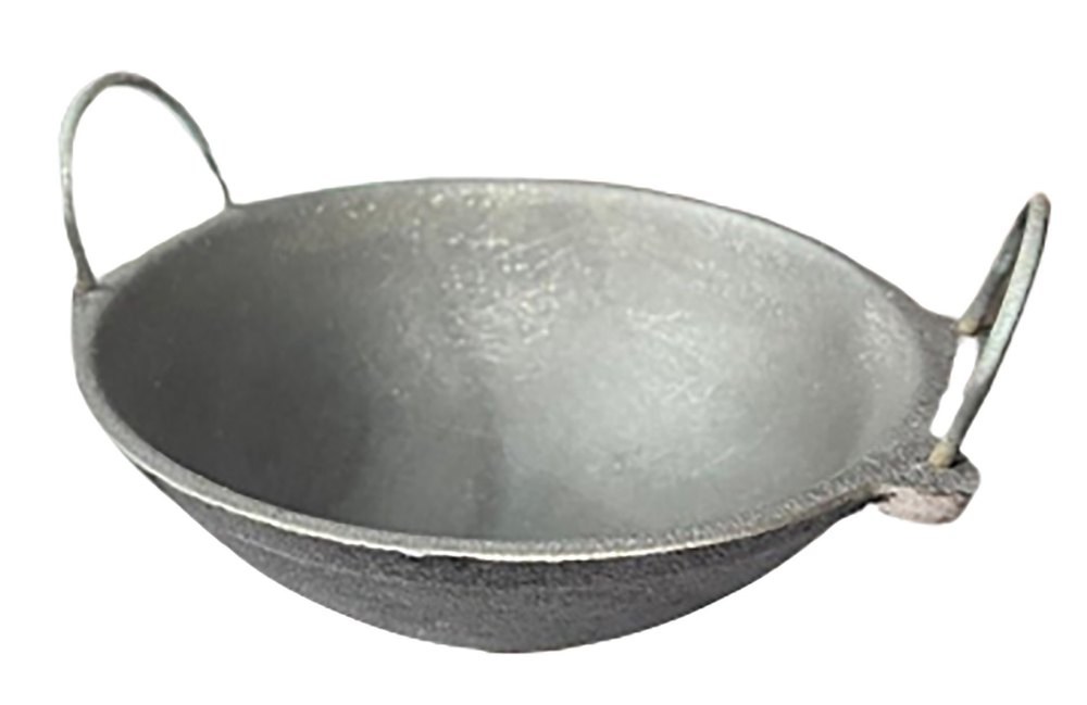 Round 1kg Cast Iron Cauldron, For Kitchen, Size: 10 Inch
