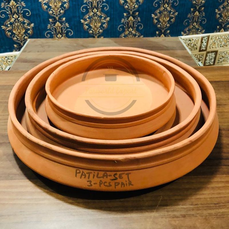 Polished Brown Terracotta Tray, For Restaurant, Shape: Round