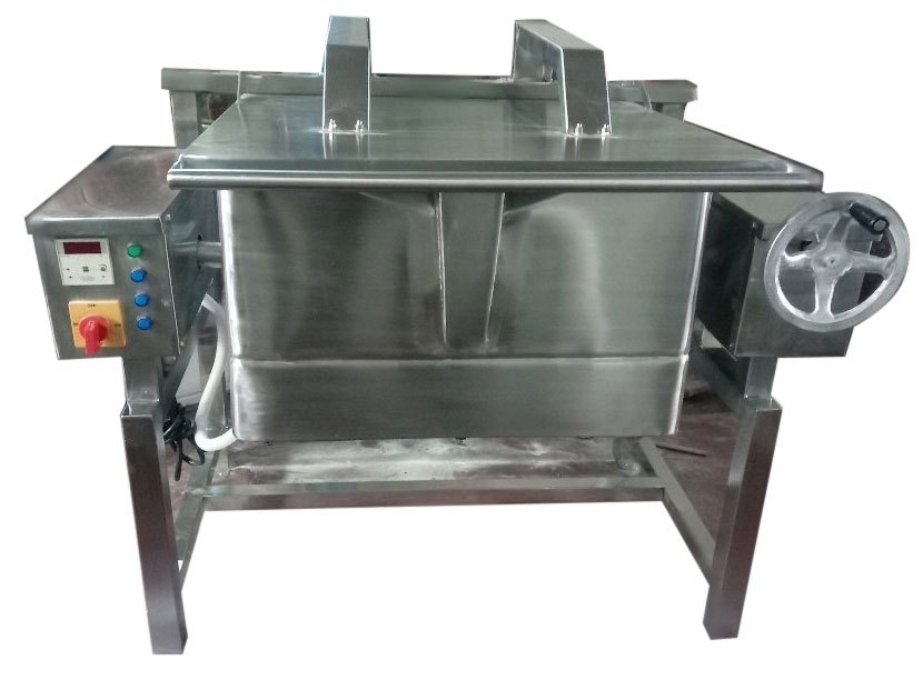 Stainless Steel Electric Tilting Bratt Pan, Capacity: 150 Liter img