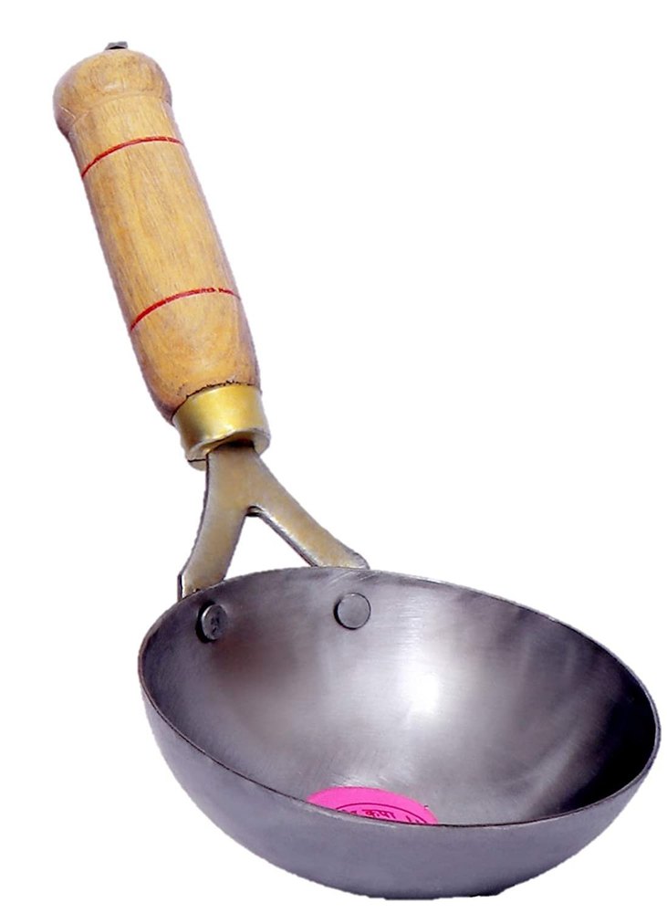 Silver Iron Tadka Pan Or Chinese Wok Pan, Round, Size: 26 cm