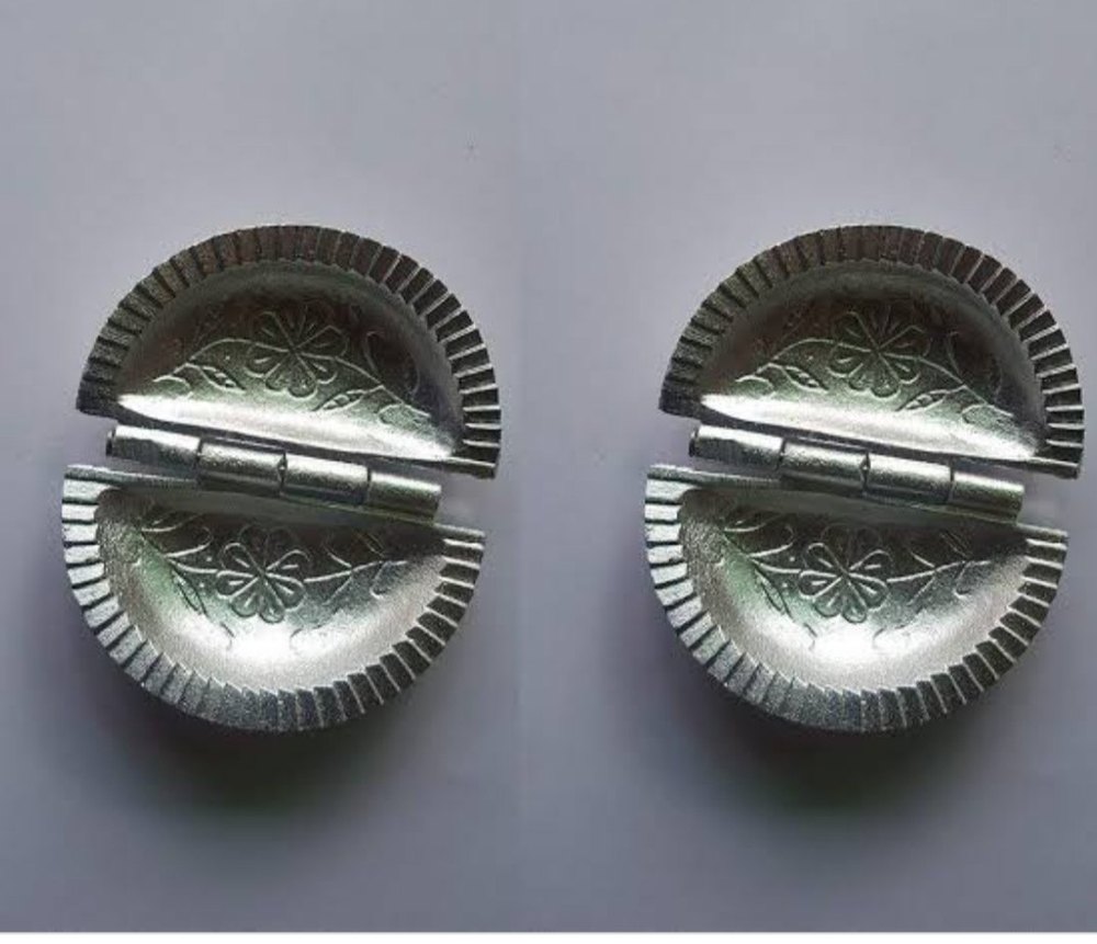 Silver Aluminium Gujiya Making Mould, For Bakery, Size: 4inch (length)
