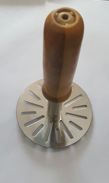 Silver Wooden Handle Potato Masher, For Kitchen, Size: Reguler