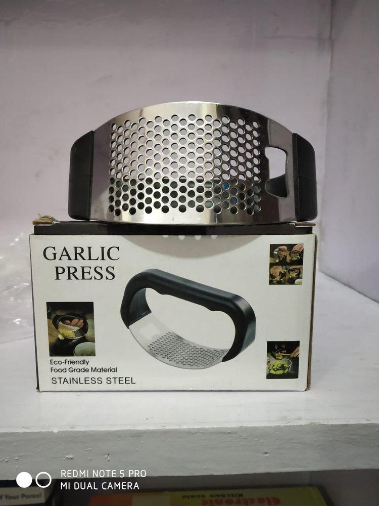 Plastic & Steel Silver Garlic Press, For Kitchen