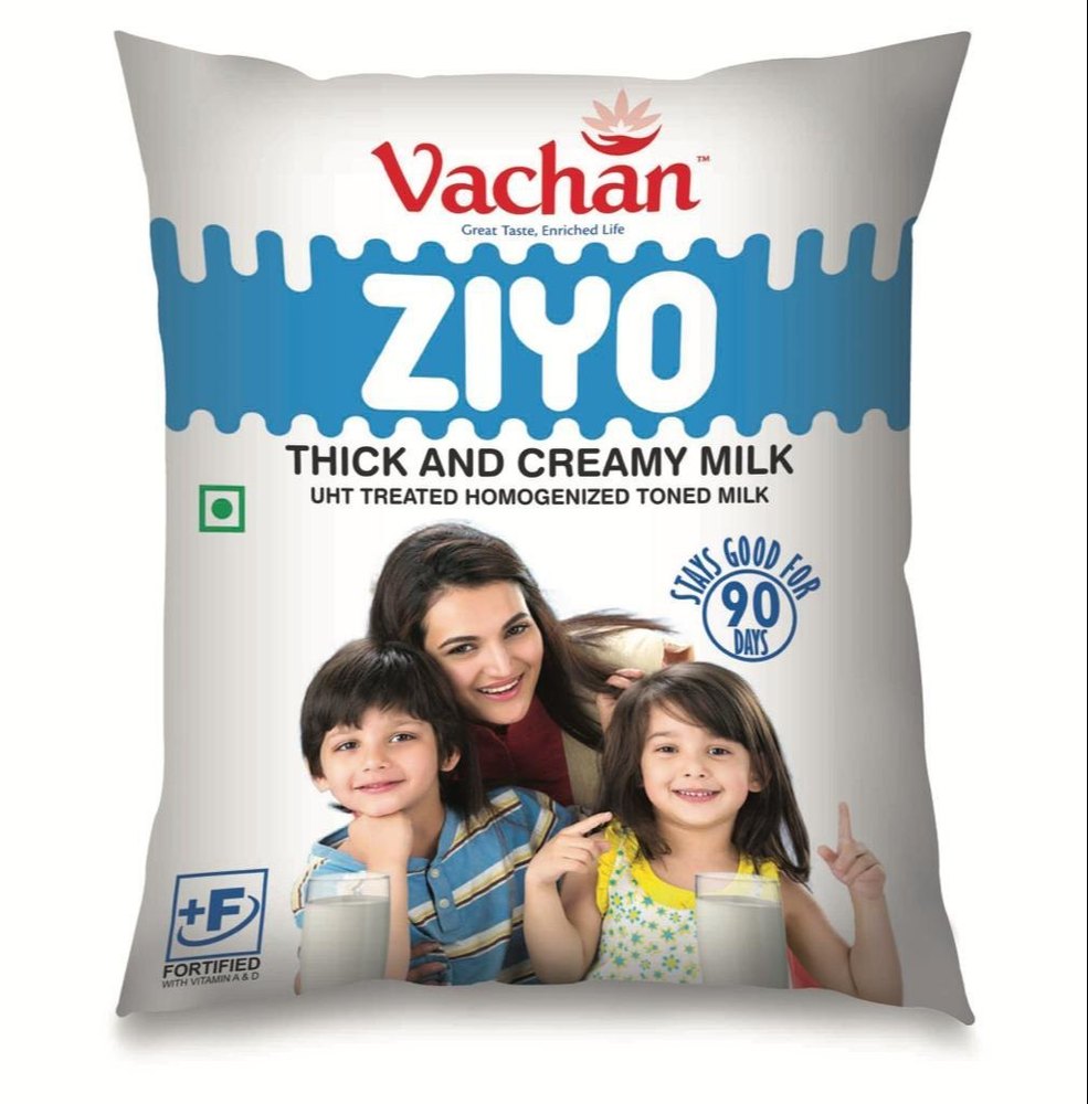 Vachan 500 mL Ultra Homogenized Toned Milk, Packaging: Packet