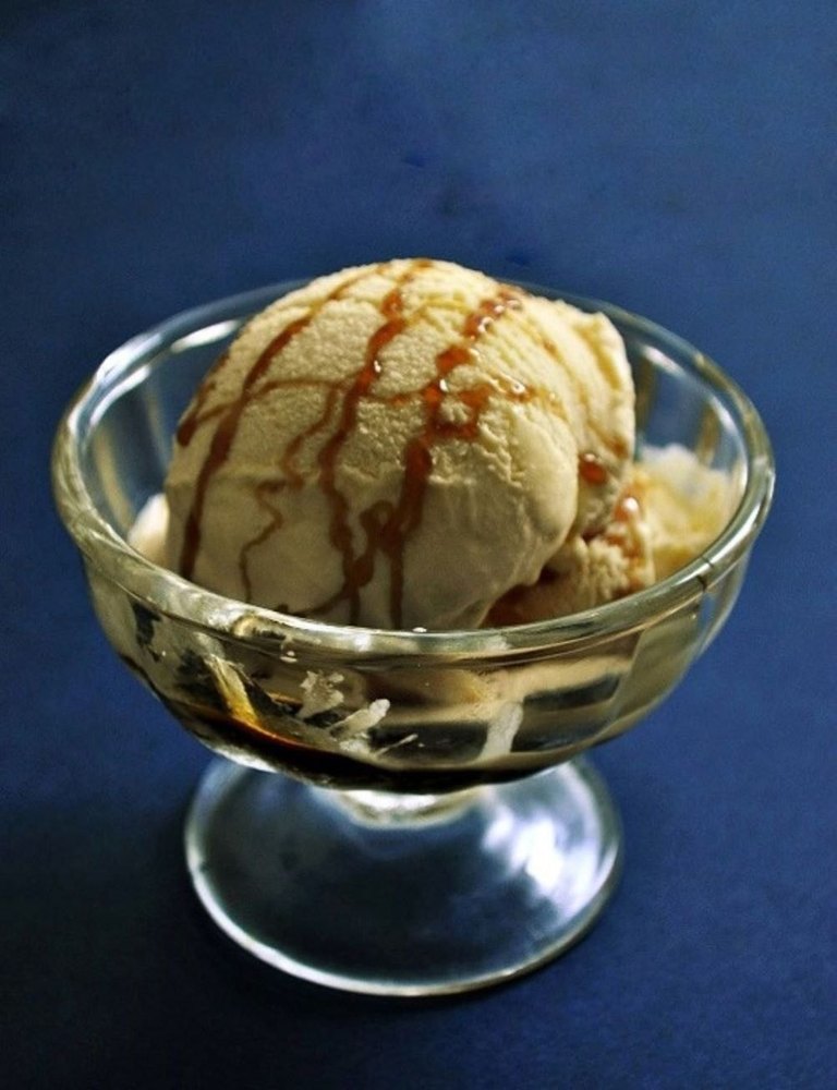 Butter Scotch Ice Cream, Available In Cup & Cone