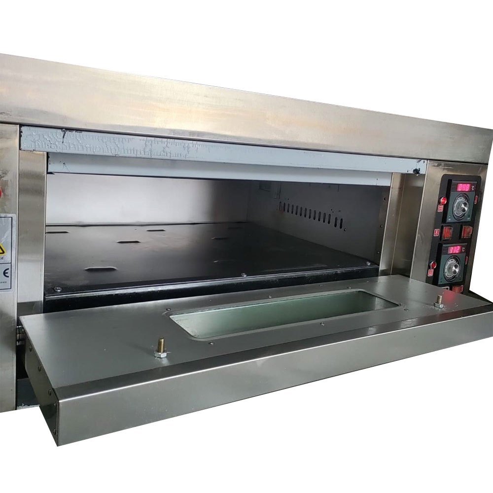 Single Biscuit/Cookies 2 Tray Gas Deck Oven, Capacity: 500kg