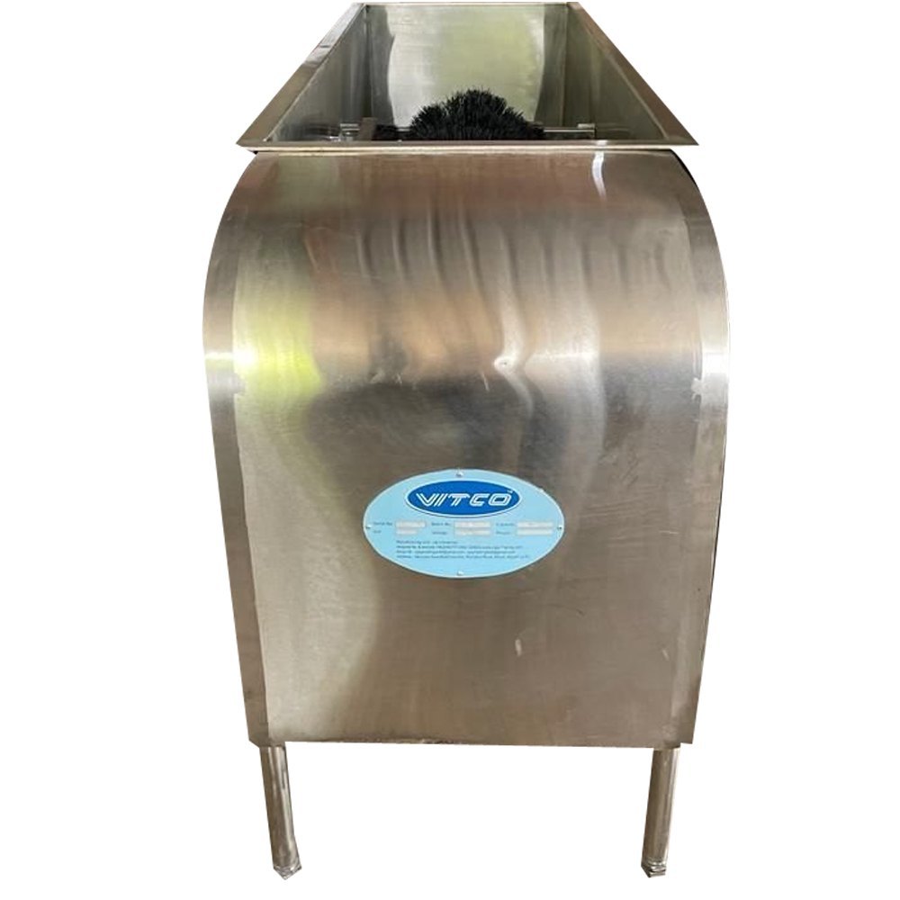 Silver SS Milk Can Scrubber Machine, Capacity: 500 litres/hr, 220V