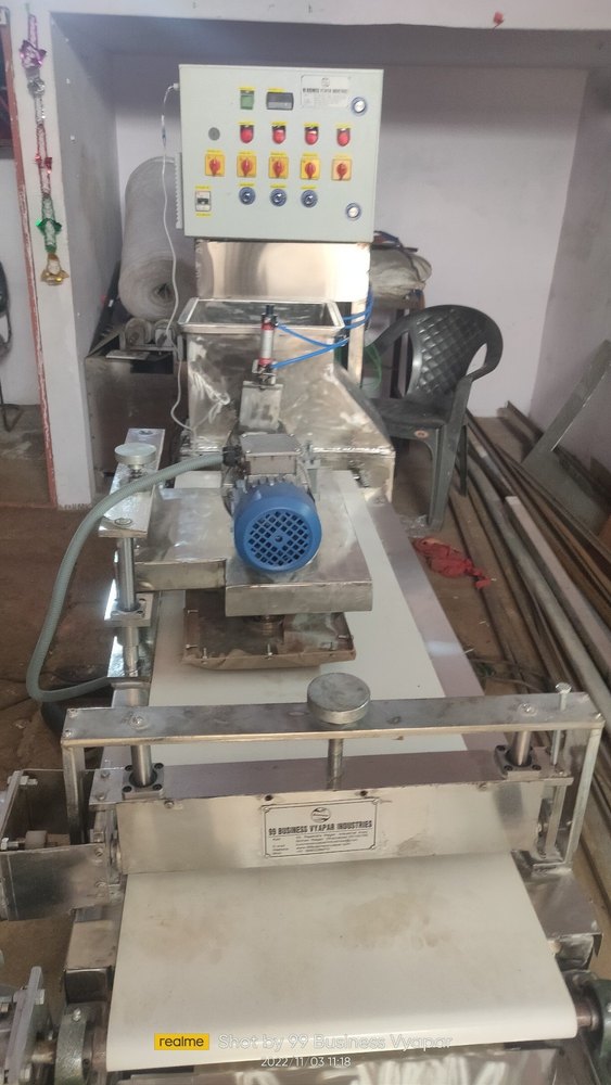 Rasgulla Rolling Machine, Automation Grade: Automatic