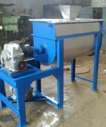 Soan Papdi Making Machine, Capacity: 50 kg Per Hour