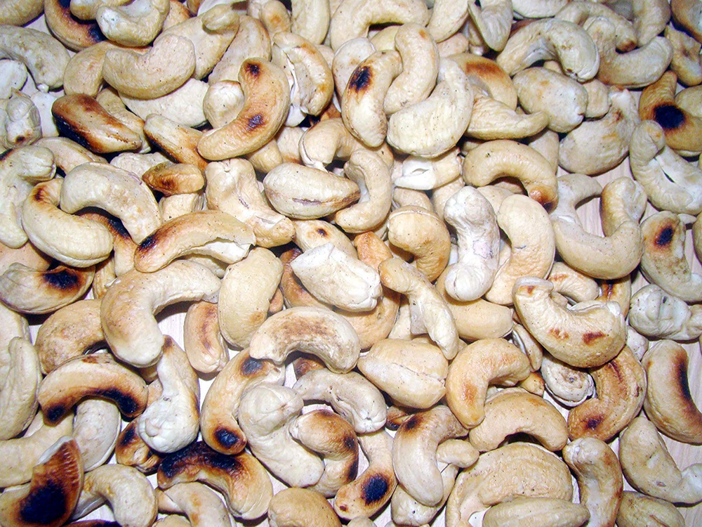 Whole Processed Raw Fried Cashew Nuts, Grade: W180