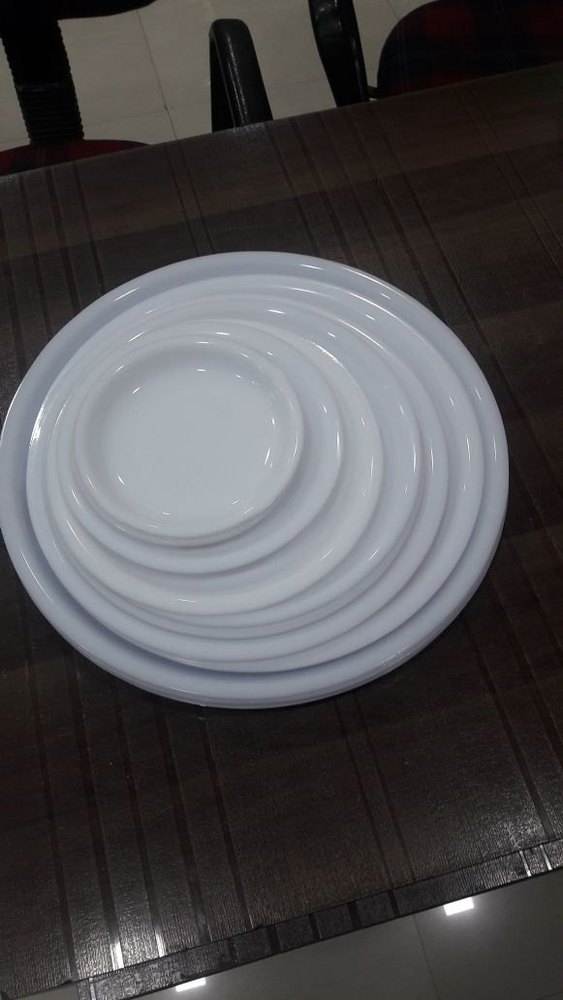 White Round Acrylic Buffet Plate, For Hotel