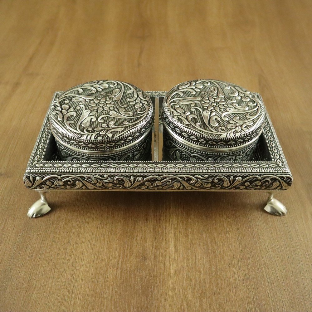Oxidized Finished Tray With 2 Dryfruit Container, For Home