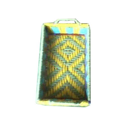 Iron And Fabric Rope Yellow And White Iron Tray, Shape: Rectangle, For Home