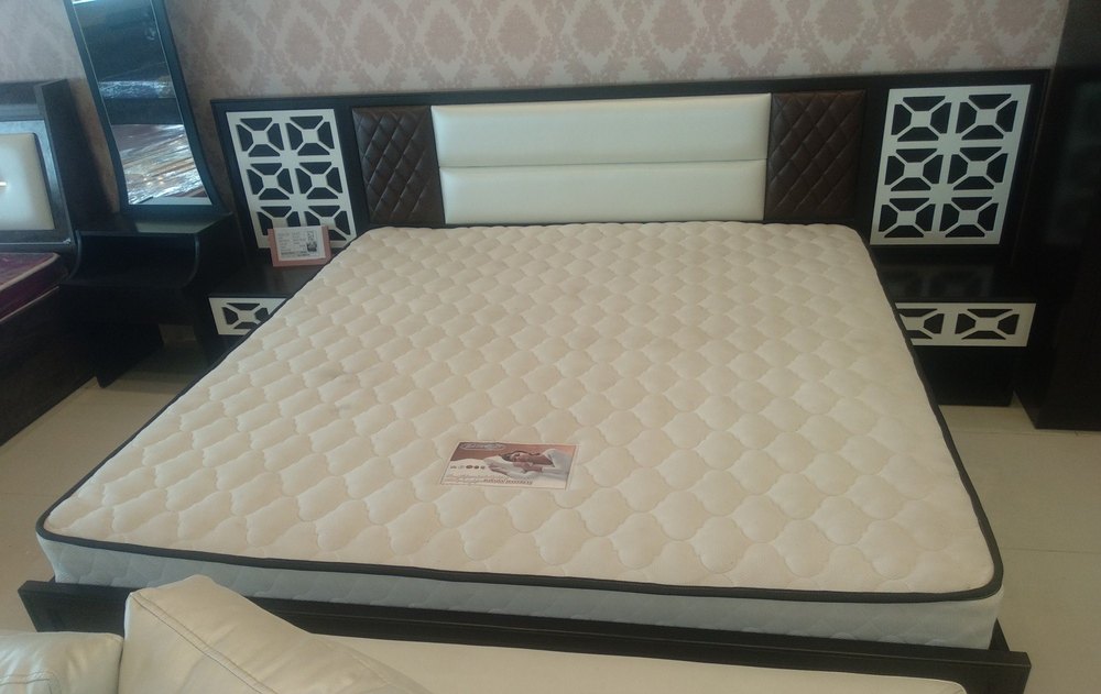 Wood Brown DB - 205 Bed MDF, For Home img