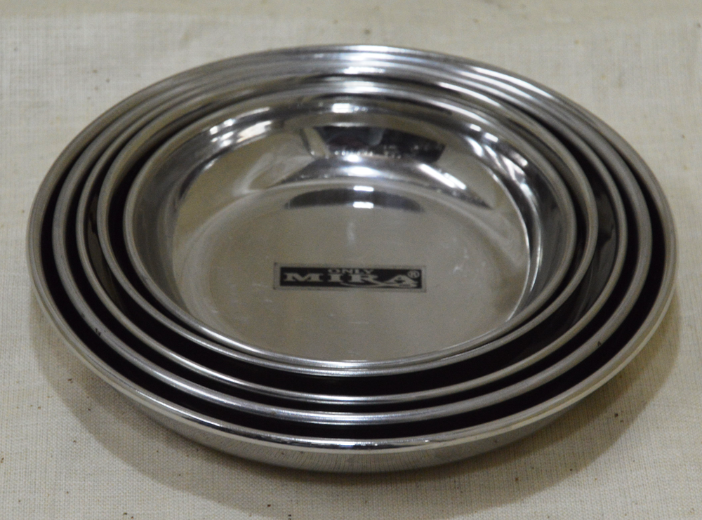SS Silver Round Halwa Plate, For Hotel