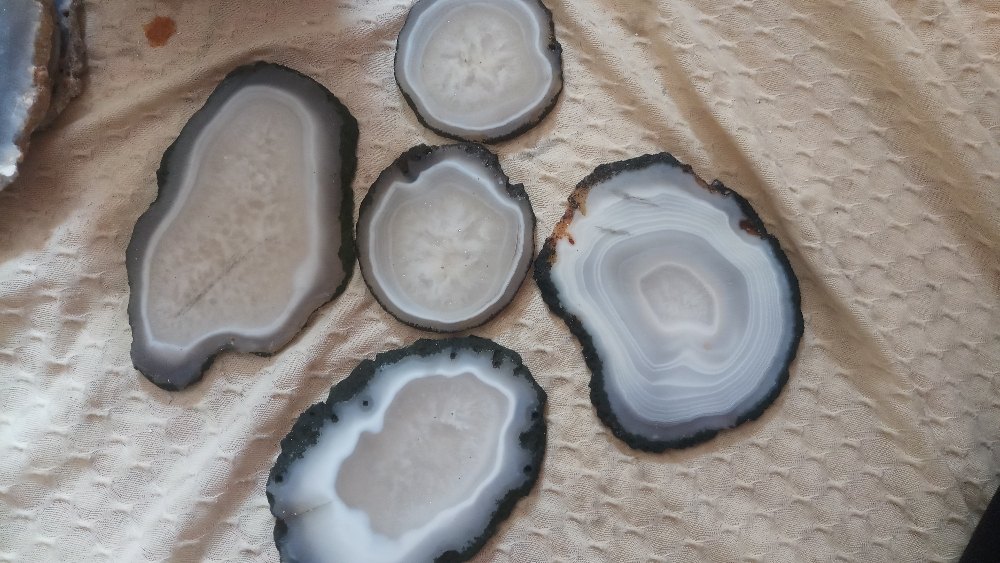 Costers White Natural Agate Slice, for Decoration img