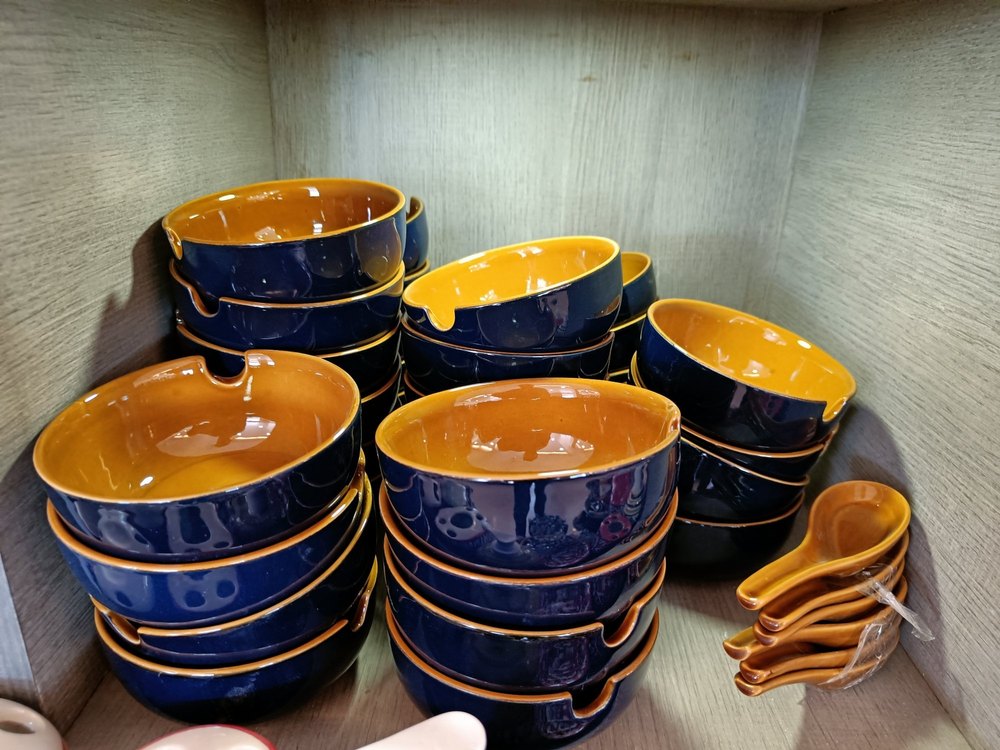 Al Nazim Round Ceramic Soup Bowl With Spoon, For Restaurant, Size: Blue Metallic