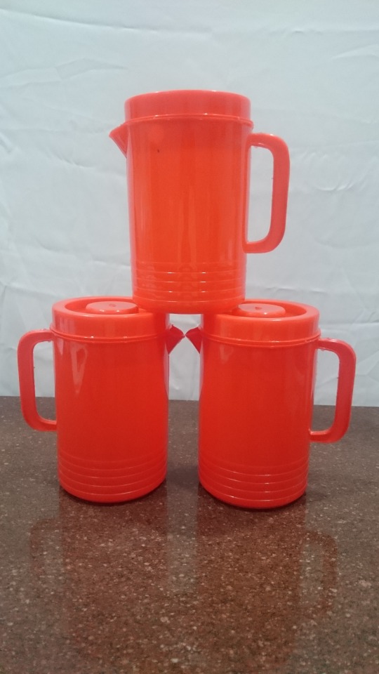 Red Plastic Water Jug, Size: 1 Litre