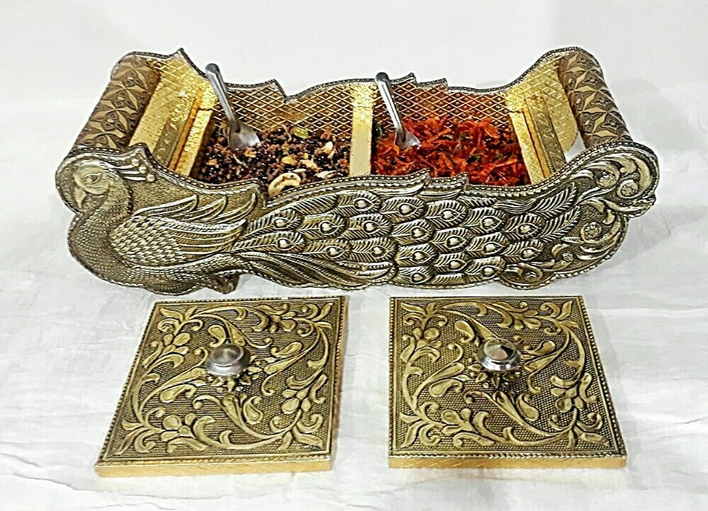 Wooden And Aluminium Golden Serving Mukhwas tray, Packaging Type: Box, Peacock