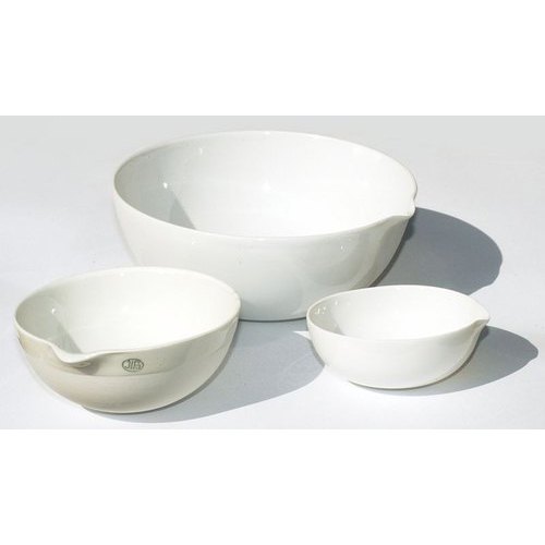 White Porcelain Dish, Packaging Type: Box