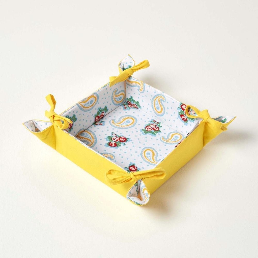 Cotton Multicolor Table Bread Baskets, For Home, Size: 30 X 30cm