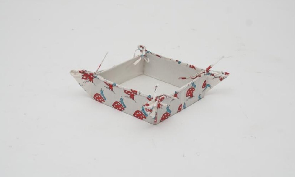 Multicolor Fabric Hand Block Printed Cotton Bread Basket , Shape: Square img