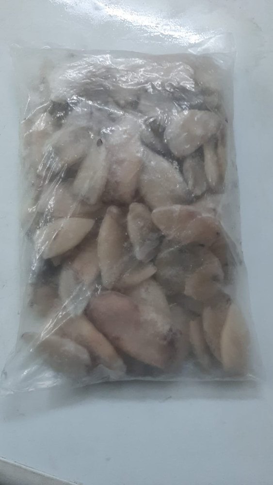 18 Degree C White Frozen Squid (medium) For Restaurant, Packaging Type: Packet, Grade: Small