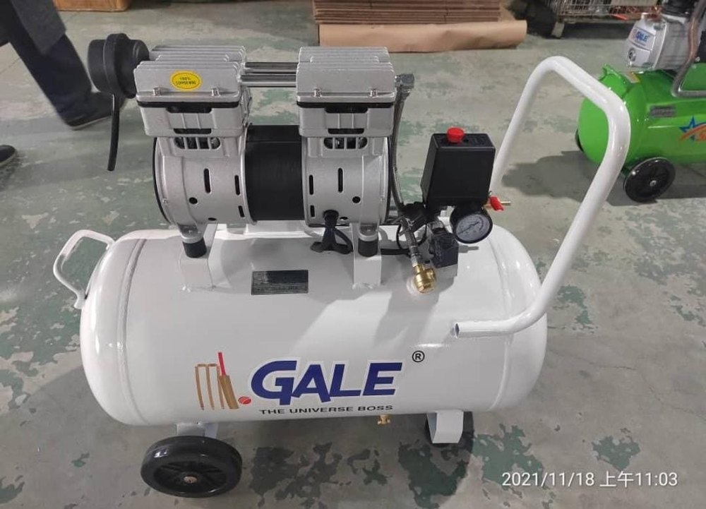 Gale 1 hp Oil Free Portable Air Compressor, Maximum Flow Rate (CFM): 6, Model Name/Number: Gl60 img