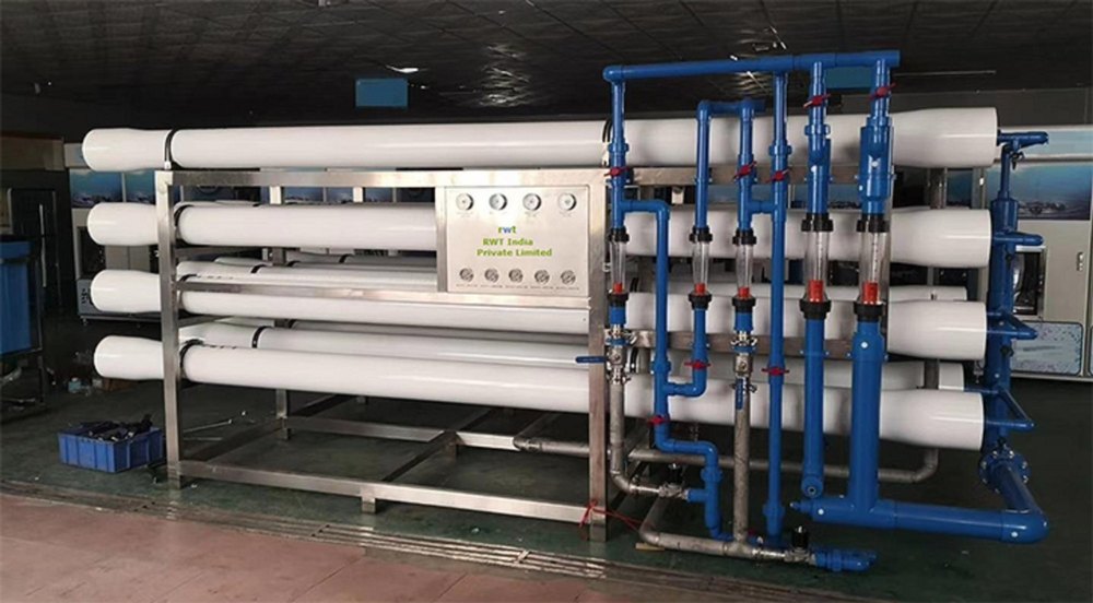 RO Capacity: 2000 (Liter/hour) Solar RO Plant System, Stainless Steel img