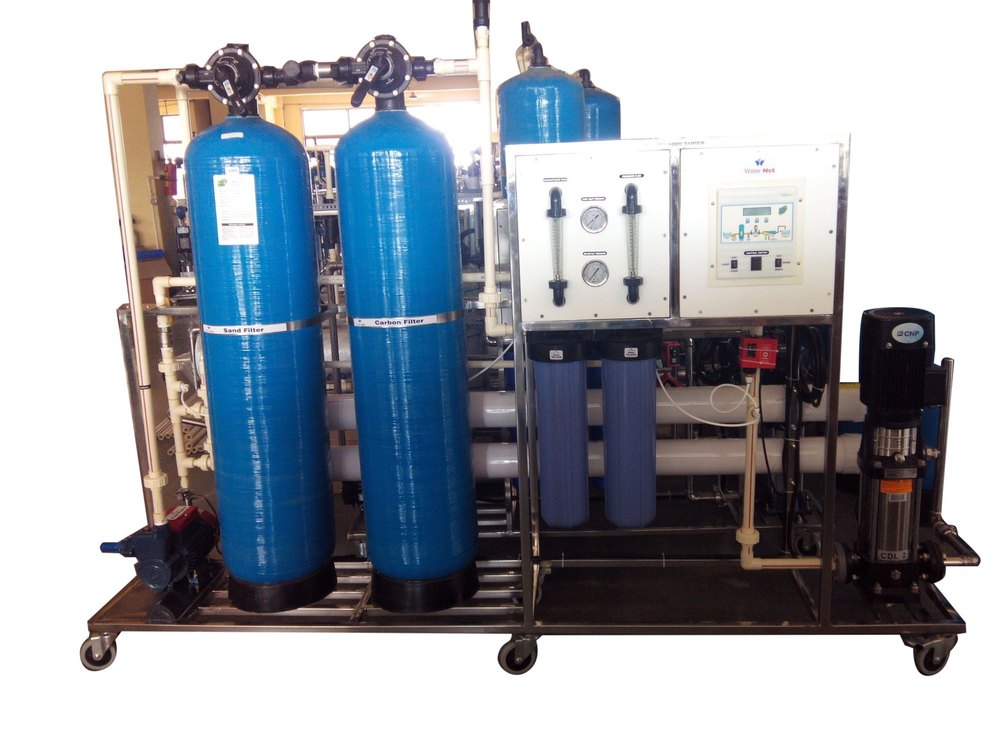 RO Plant Filter Water Treatment, Capacity: 500 L