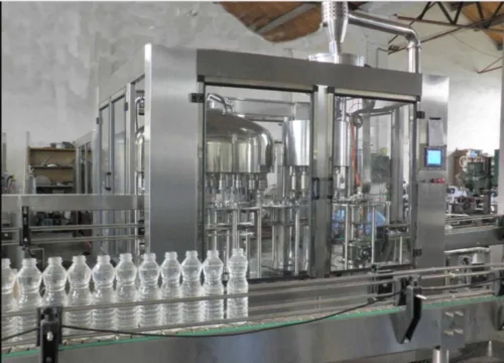 Ss 304 Packaged Drinking Water Machine, Capacity: 20-240 Bpm, Filling Range: 100-2000ml