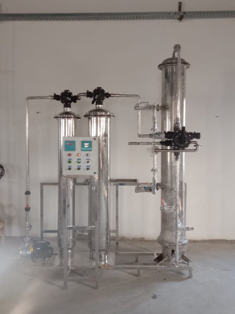 Stainless Steel Demineralised Water Plant, Purification Capacity: 500-5000