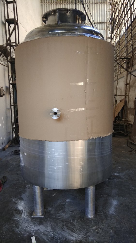 Stainless Steel Mirror Polish Jacketed Insulated Storage Vessel, 100 To 1000 L