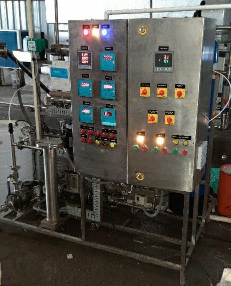 Ionics Stainless Steel Pharmaceutical Water Systems img