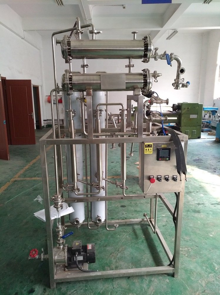 VENIGEM Pharmaceutical Industry Water Distillation Plant, Capacity: 500 Lph